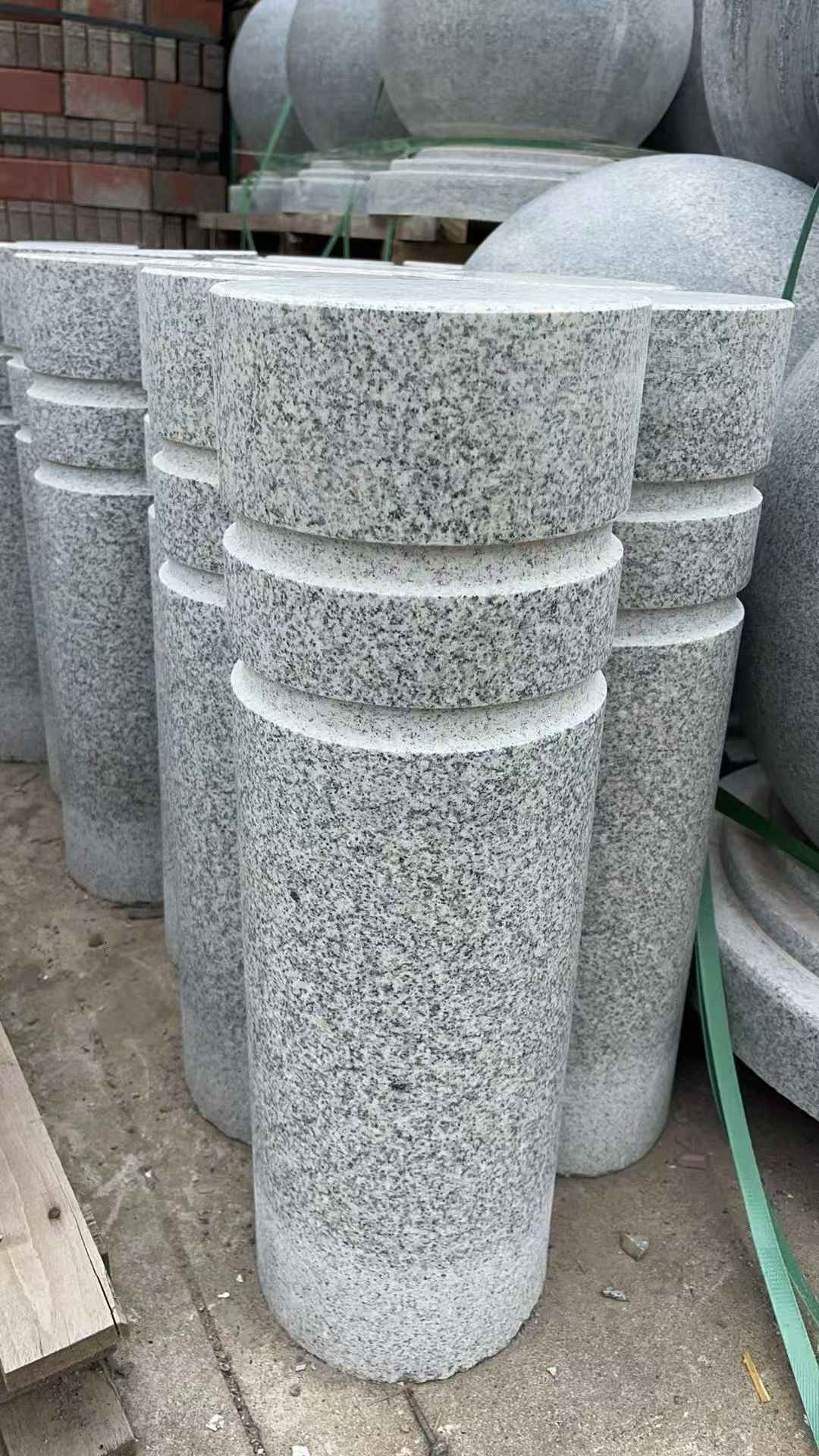 宜昌 芝麻白花岗岩挡车柱、隔离柱多少钱