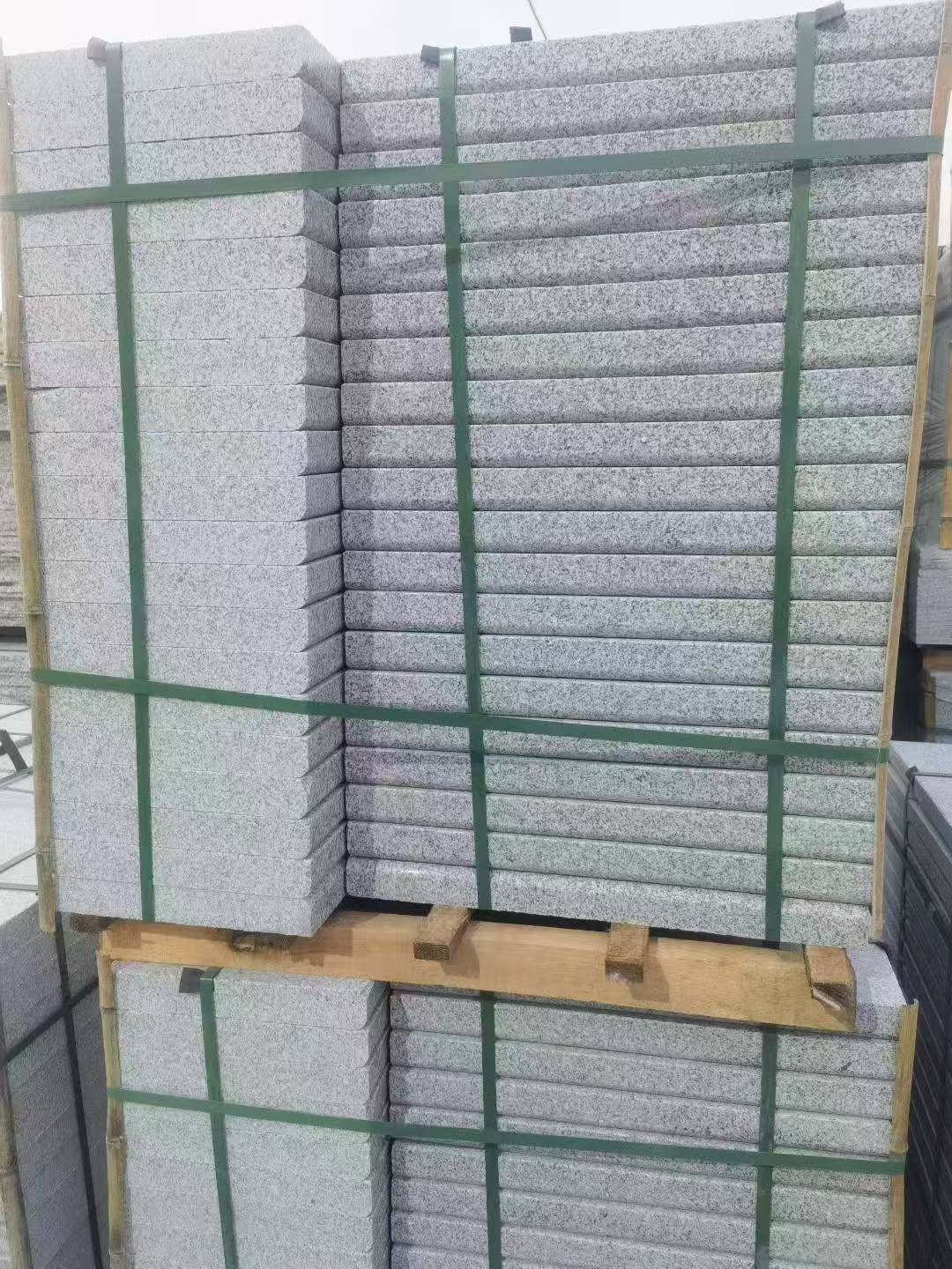 宜昌 5公分芝麻白，倒斜角，室外楼梯踏步