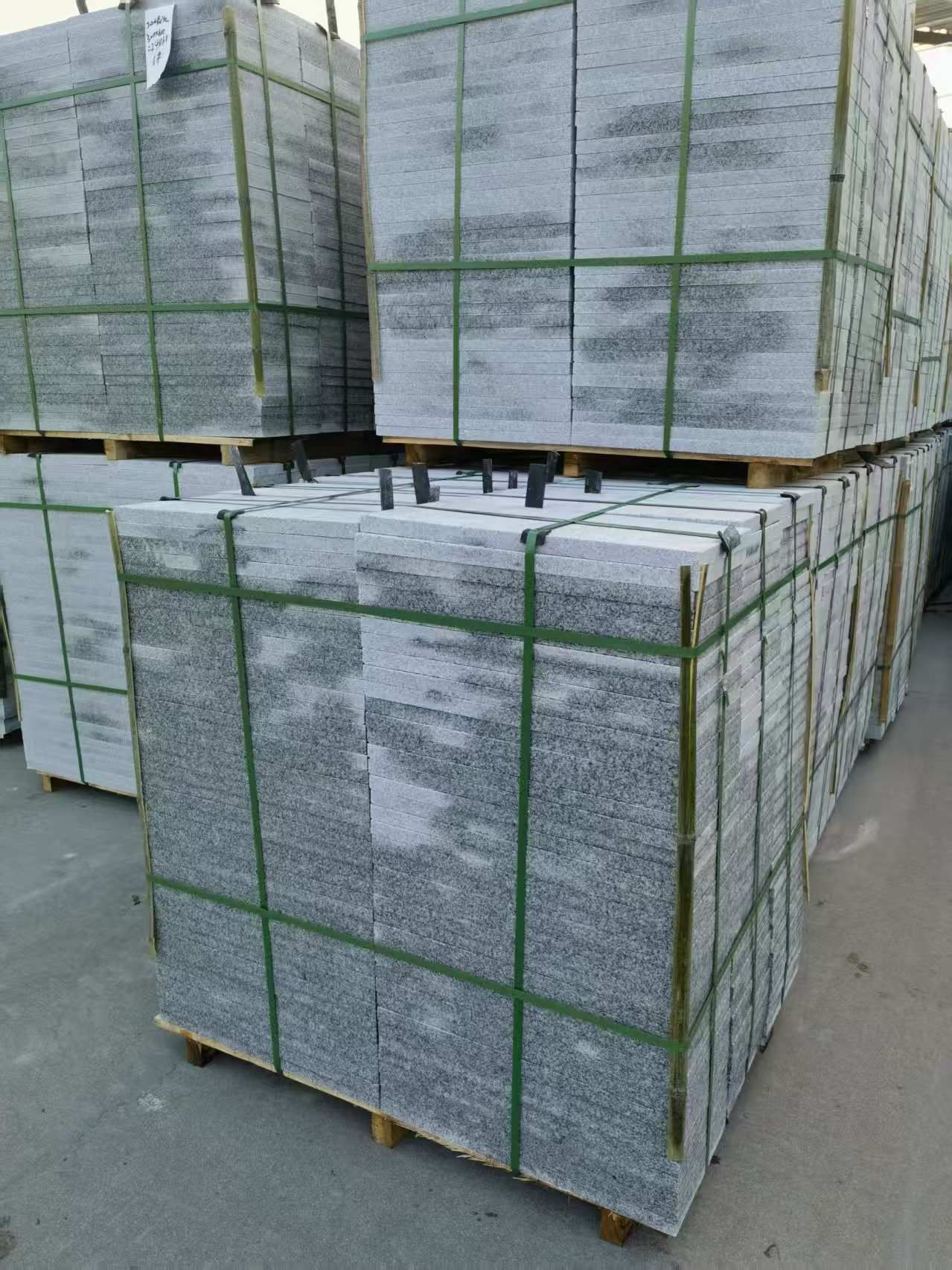 宜昌 芝麻白地铺石材