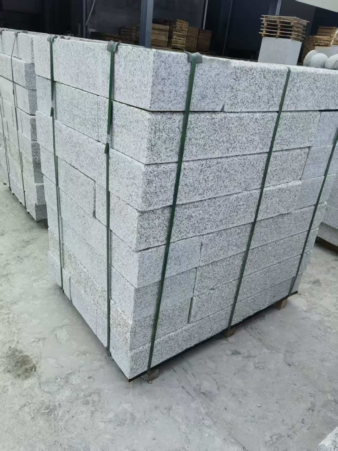 宜昌 芙蓉白火烧两面路沿石