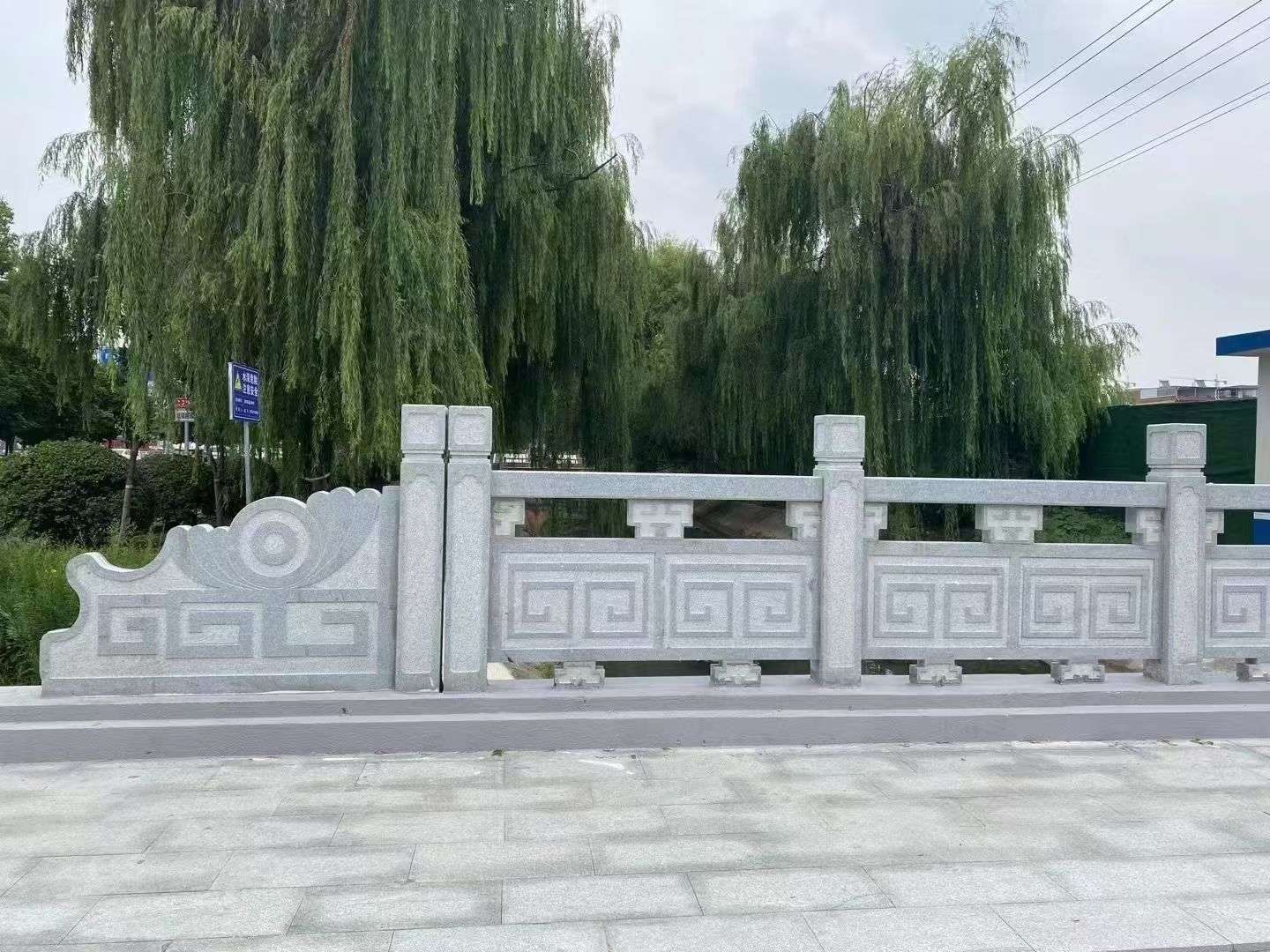 宜昌 芝麻灰桥栏杆、河道栏杆安装效果